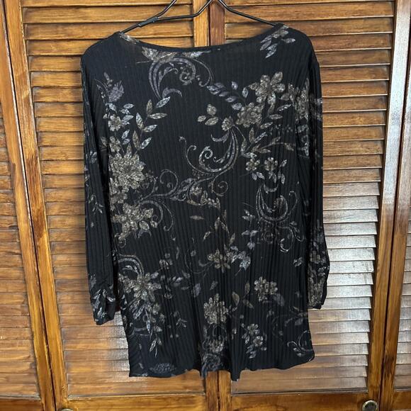 ALYX Women's Top - Black Floral, Long Sleeve Blouse - Size Large, Stretch - Picture 2 of 4